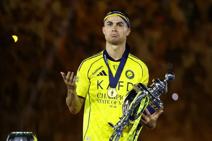 رونالدو يشكر جماهير النصر بعد تتويج الفريق بلقب الدوري السعودي للمرة الأولى معه