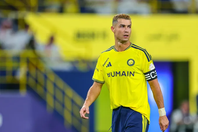 رونالدو يعلّق على تعادل النصر مع الخليج وحادثة جماهير التعاون