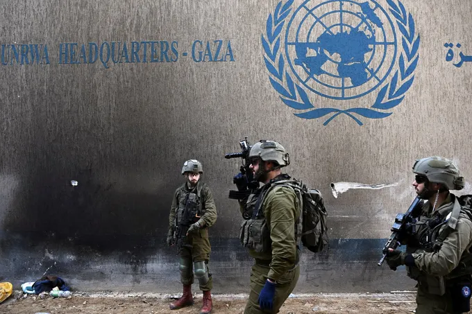 بين إقصاء الأونروا وبناء السفارة الأمريكية في القدس: مشهد متشعّب حول مستقبل القضية الفلسطينية