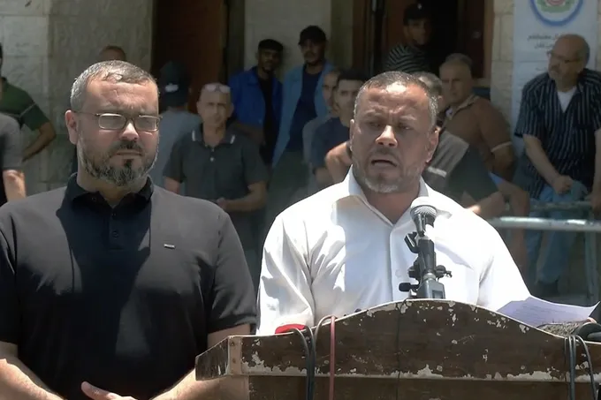 حماس تحل حكومتها في غزة ولجنة وطنية تتولى إدارة القطاع