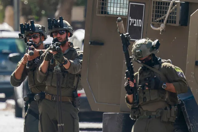 غارات إسرائيلية تقتل 6 فلسطينيين بينهم مدير شرطة شمال غزة