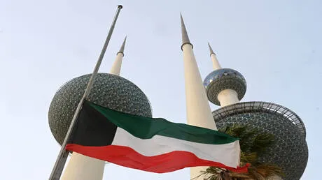 الكويت تعترض صاروخين باليستيين معاديين فجر اليوم دون إصابات أو أضرار