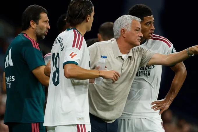 تشيلسي يفوز على فولهام 3-2 في أولى مباريات حقبة تشابي ألونسو