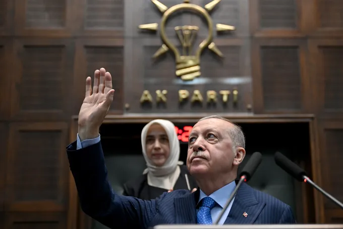 أردوغان يصف الإسرائيليين بـ'الوحوش' ويحذر من تهديد أمن تركيا جراء العمليات الإسرائيلية في سوريا ولبنان