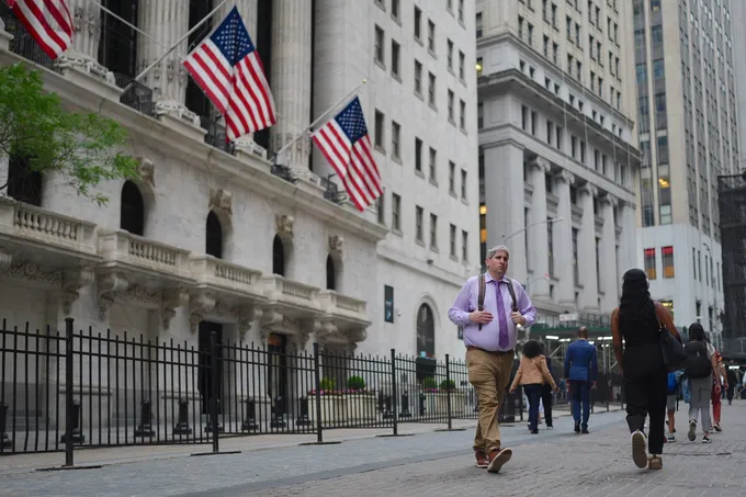 التضخم الأمريكي يتباطأ إلى 3.4% في يوليو وسط ترقب لقرار الفائدة
