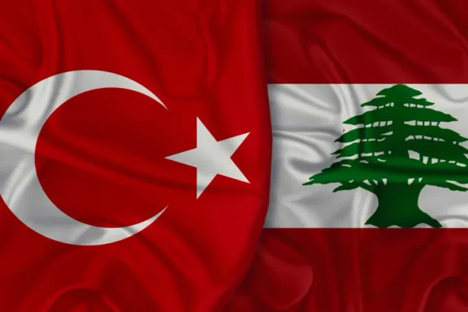 رئيس الحكومة اللبنانية نواف سلام يصل إلى تركيا للقاء أردوغان