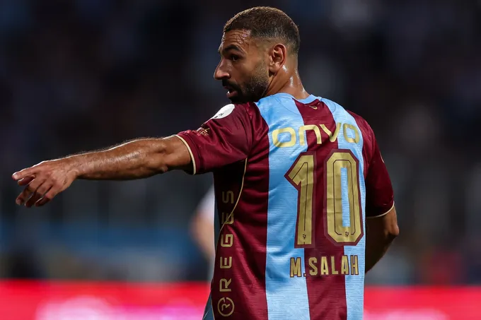 محمد صلاح في طرابزون سبور: تسمية مولوده وأسباب انتقاله وأزمة مبيعات القمصان