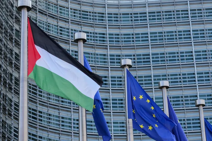 تصاعد العمليات الإسرائيلية في غزة والضفة وسوريا وسط حراك دبلوماسي متعثر