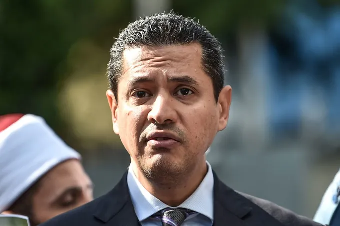 الإمارات تصدر عفواً رئاسياً عن عبد الرحمن القرضاوي بعد أيام من صدور حكم بسجنه عشر سنوات